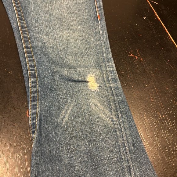 True Religion Jeans barely worn in sz 27 - Picture 4 of 8